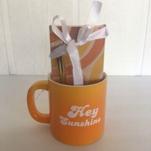 MUG AND NOTEBOOK SET NWT